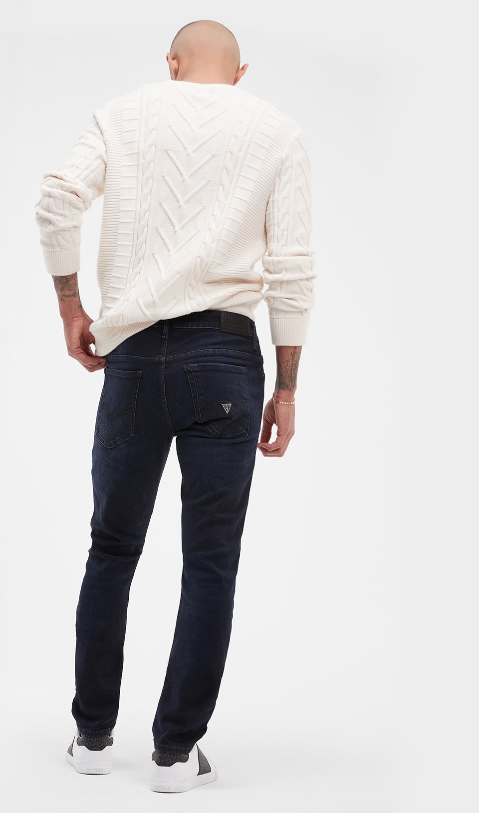 Men s Denim Fit and Style Guide Find Your Perfect Fit GUESS CA